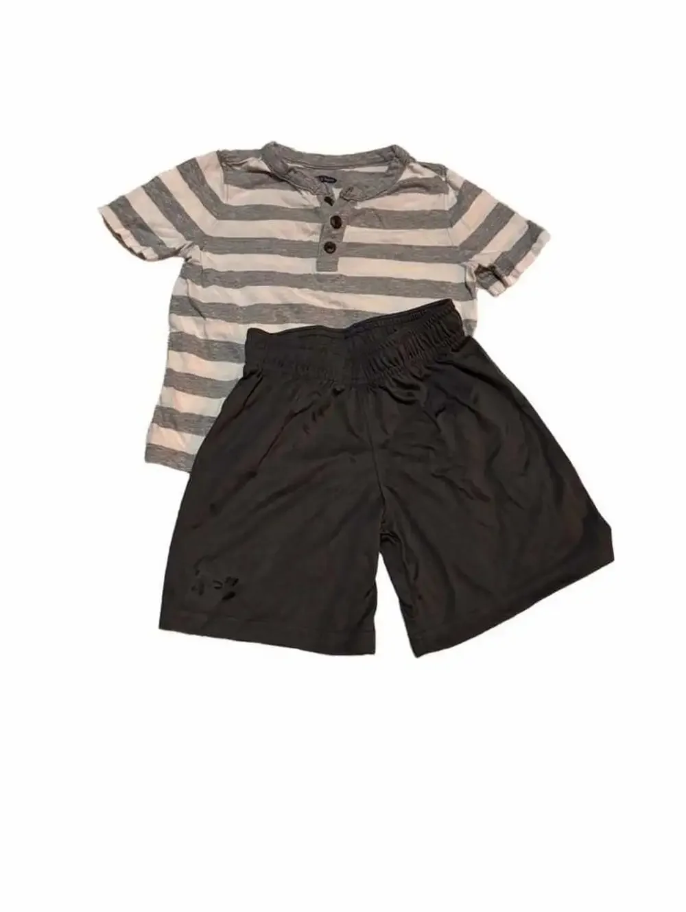 Old Navy Under Armour Striped Henley Shorts Size 3T Outfit